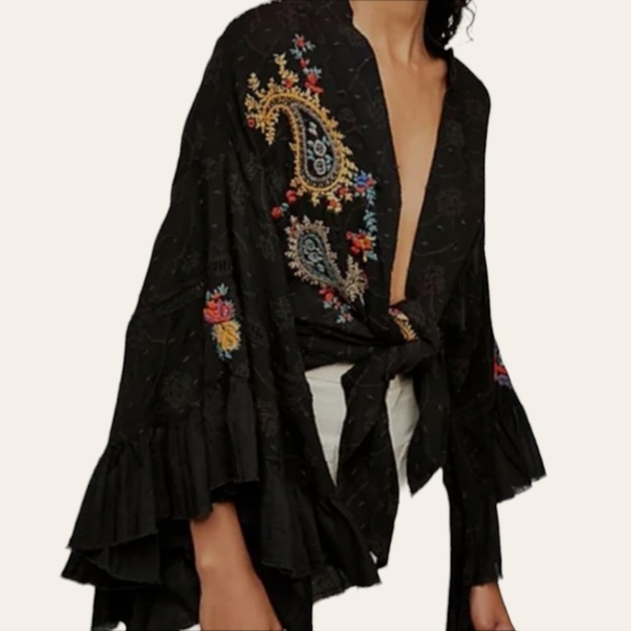 Free People Black Dottie Fluted Sleeve Embroidered Woven Kimono. Size XS/S - Picture 7 of 7